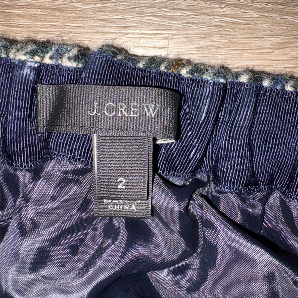 J. Crew Black, Blue, Tan Houndstooth A-Line Skirt Wool Size 2 Ruffle Lined​ - Picture 3 of 9